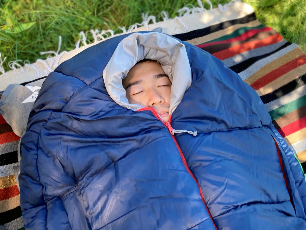 高価値 ✨睡眠✨ アウトドア マミー型寝袋 ダウンシュラフ レッド aob